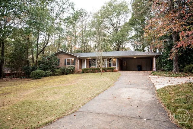 $2,400 | 270 Segrest Circle, Athens, GA 30605