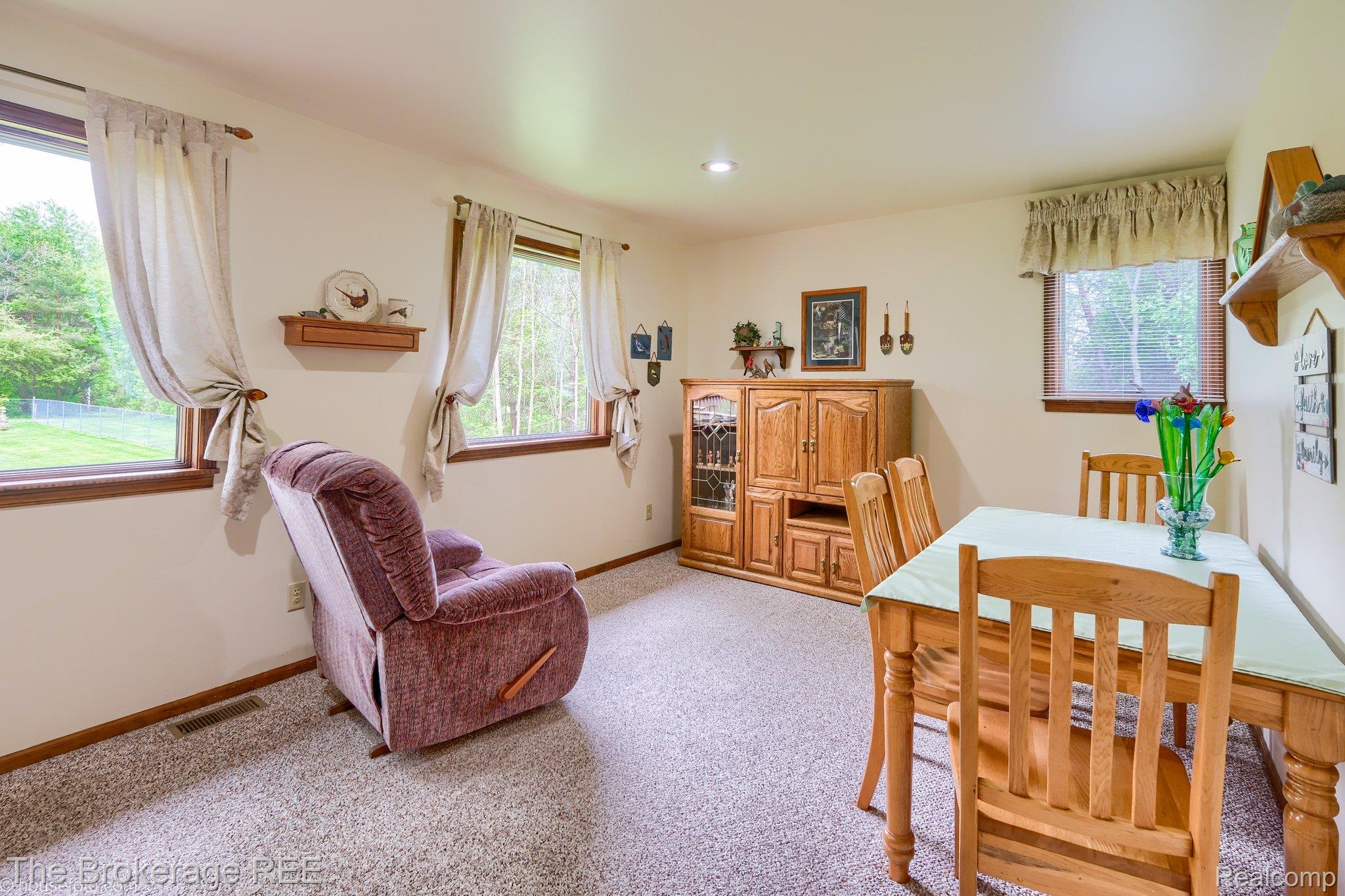 2390 North Vassar Road Davison, MI 48423 - Photo 25 of 46