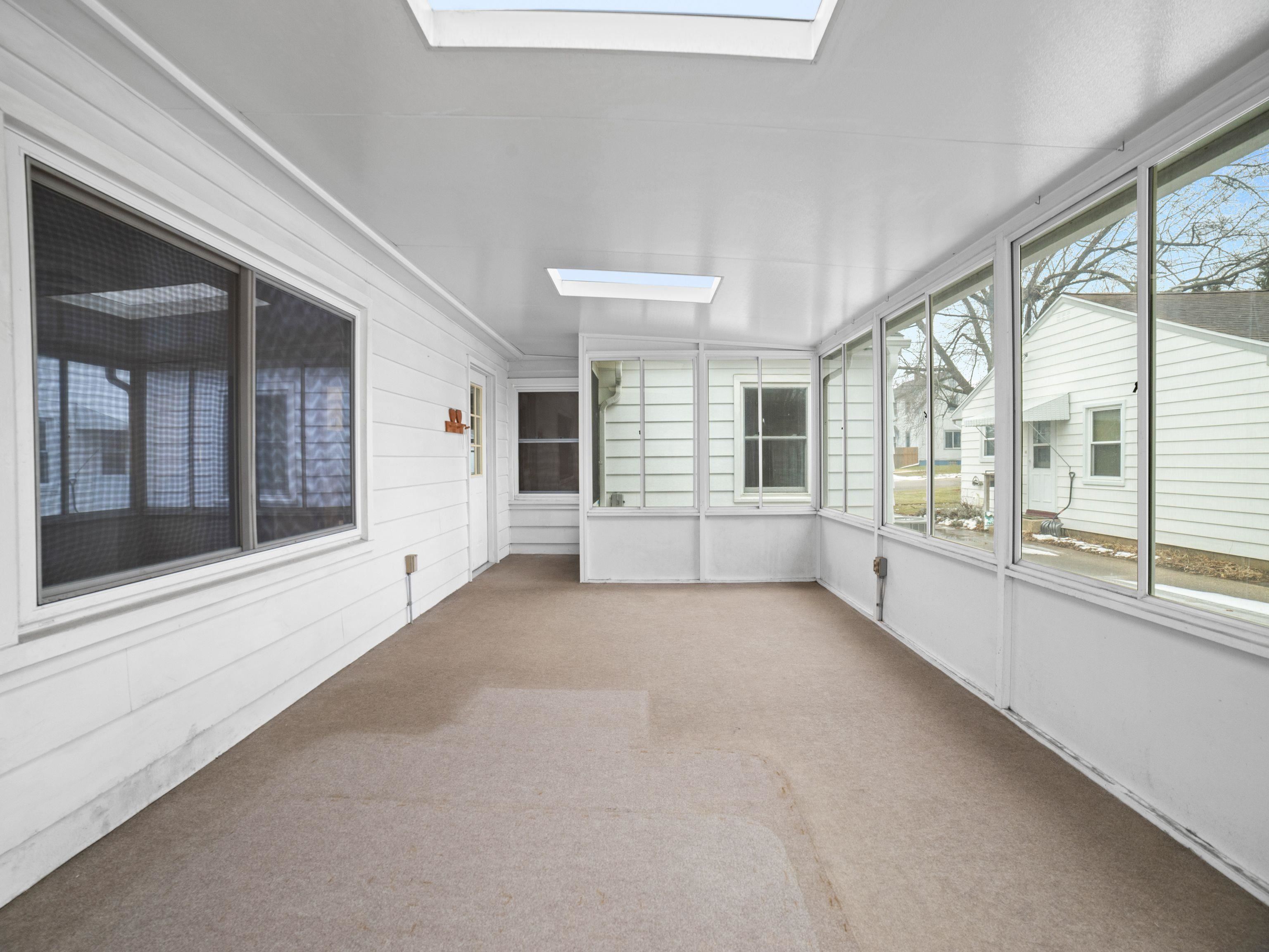 1113 North Street Beloit, WI 53511 - Photo 21 of 43