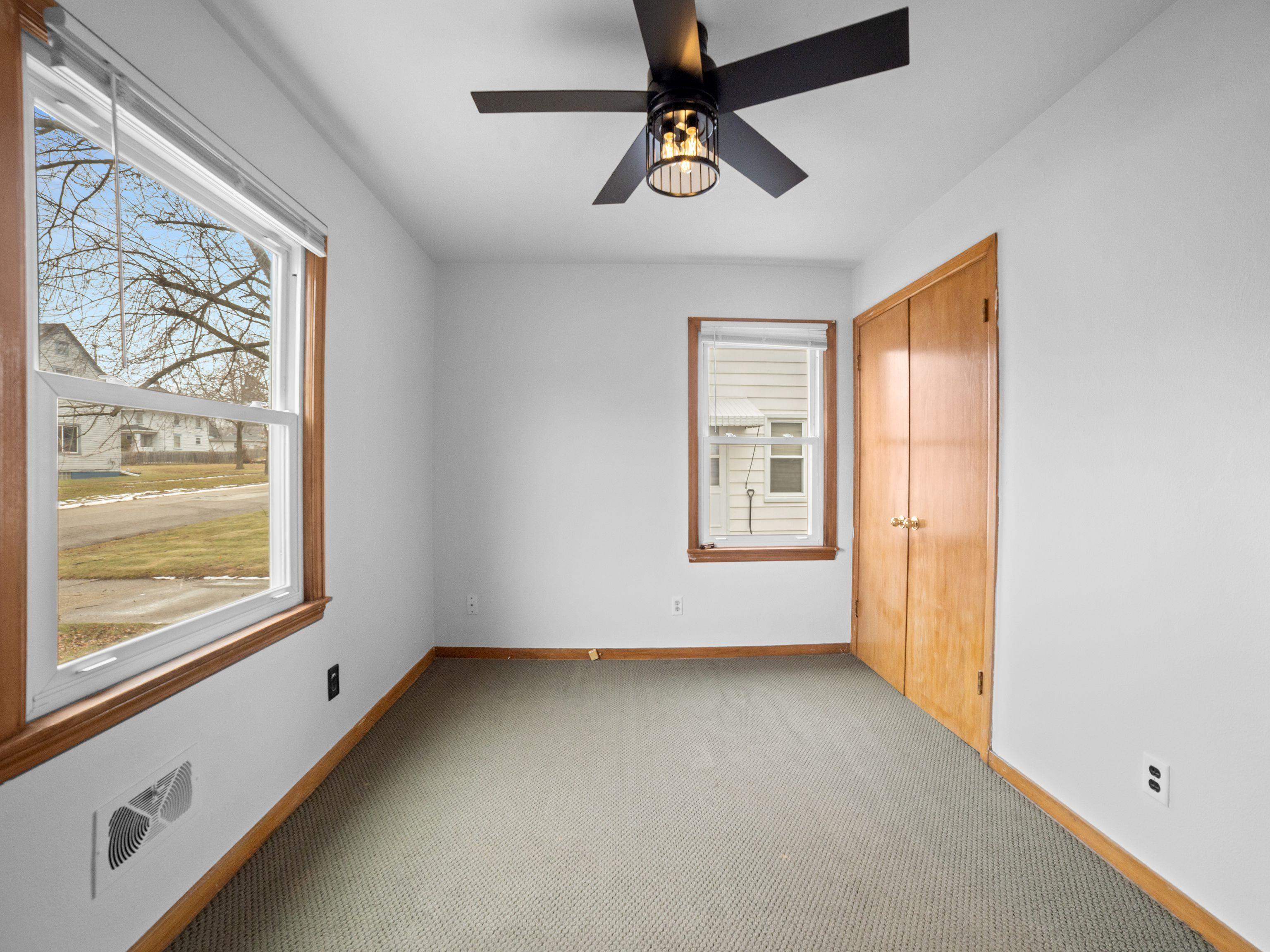 1113 North Street Beloit, WI 53511 - Photo 26 of 43