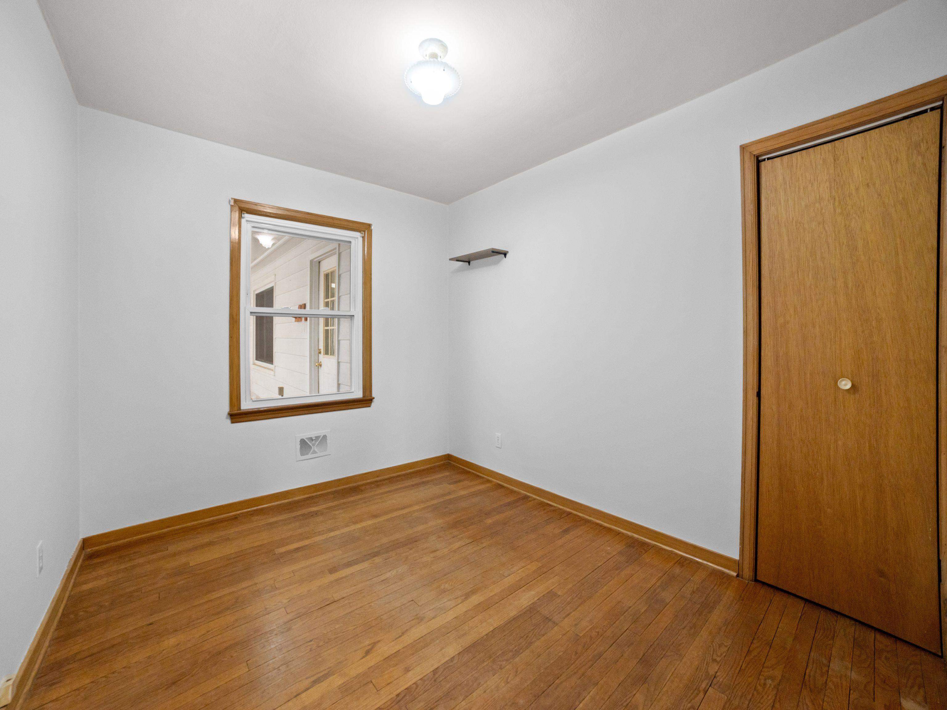 1113 North Street Beloit, WI 53511 - Photo 31 of 43