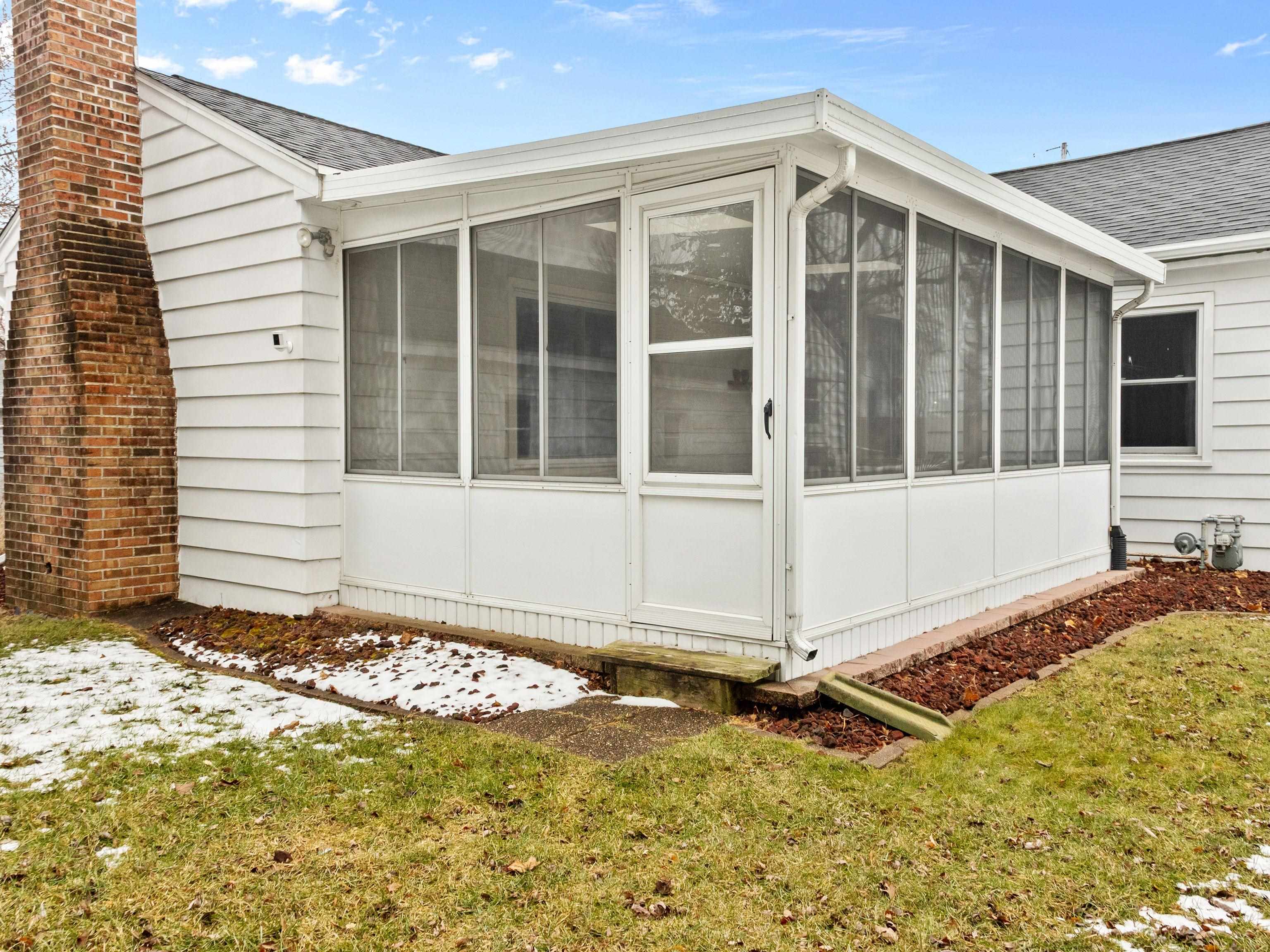 1113 North Street Beloit, WI 53511 - Photo 40 of 43