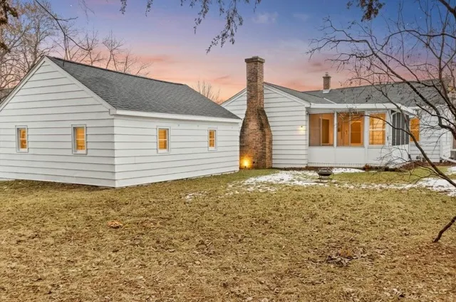 $209,900 | 1113 North Street, Beloit, WI 53511