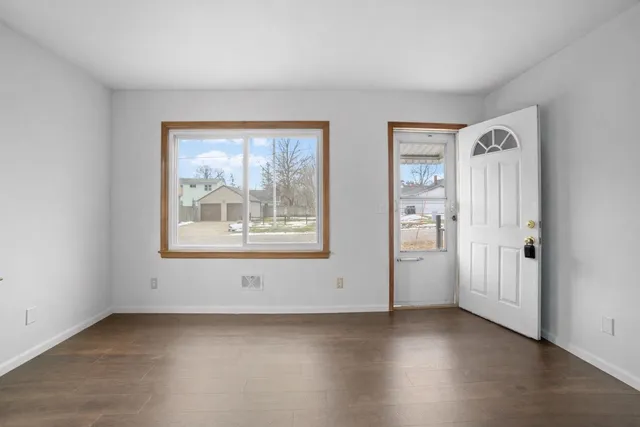 $209,900 | 1113 North Street, Beloit, WI 53511