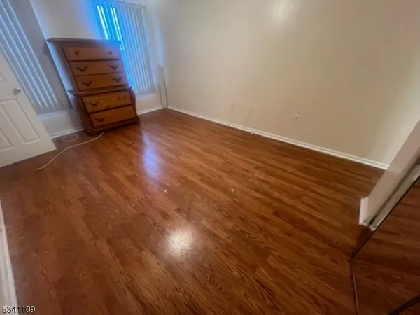 $380,000 | 11 Seton Hall Drive, Newark, NJ 07103