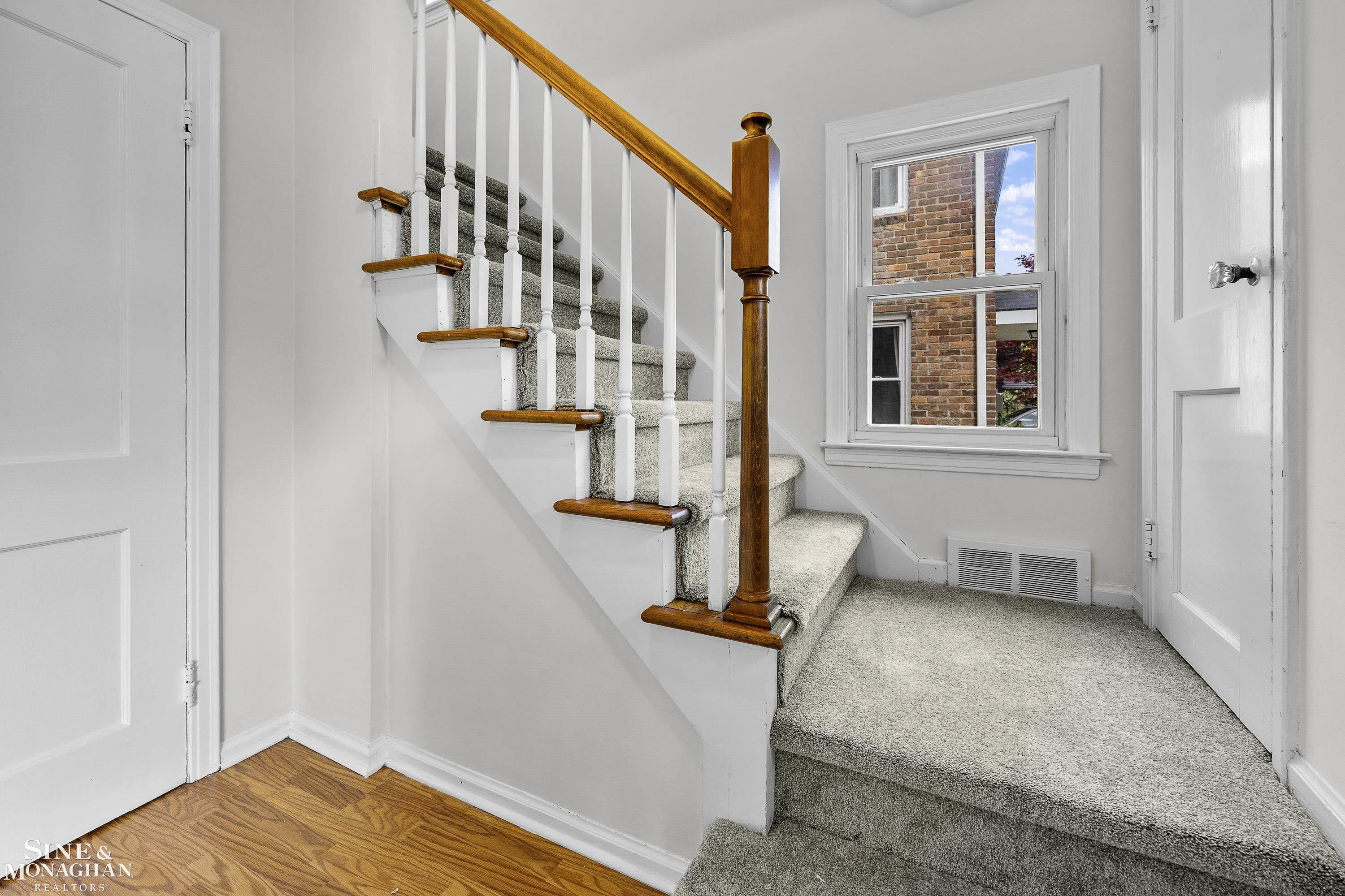 419 Moross Road Grosse Pointe Farms, MI 48236 - Photo 15 of 32