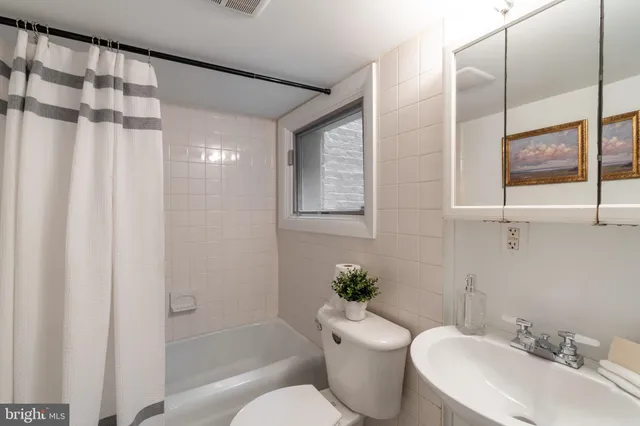 $1,895,000 | 1683 35th Street Northwest, Washington, DC 20007