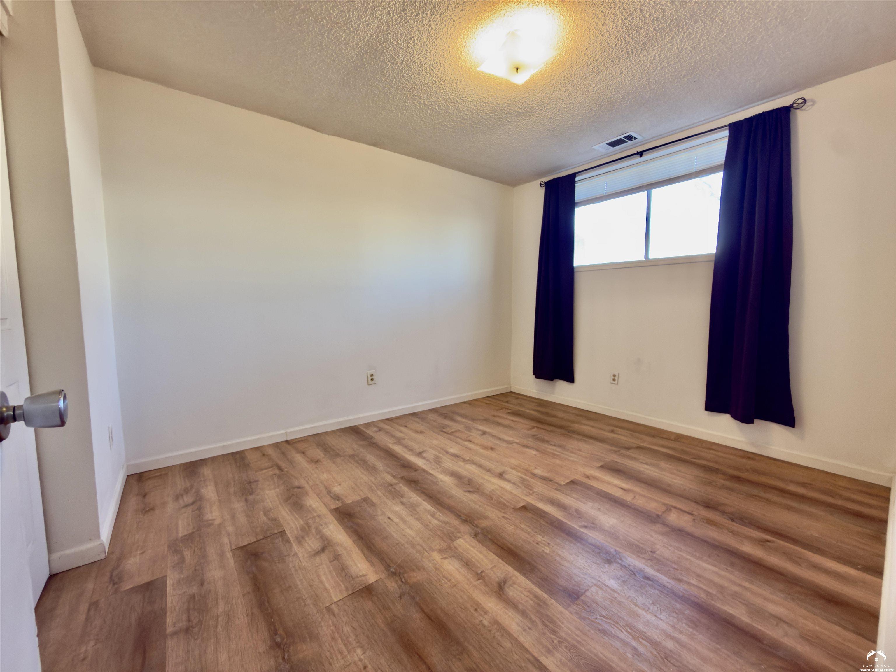 255 North Michigan Street, Unit 56 Lawrence, KS 66044 - Photo 12 of 26