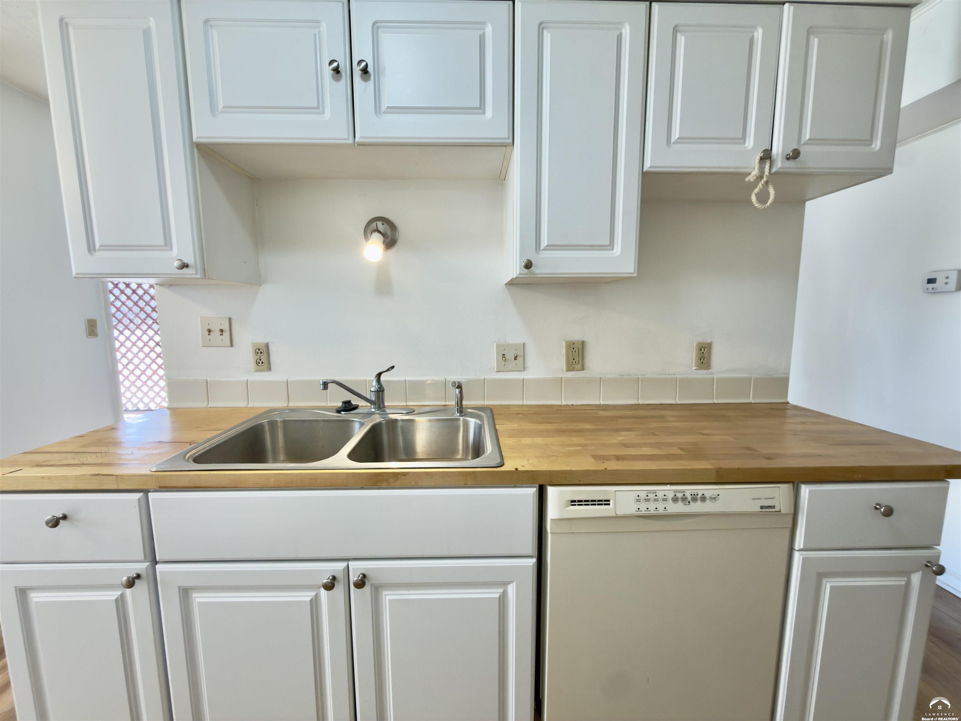 255 North Michigan Street, Unit 56 Lawrence, KS 66044 - Photo 19 of 26