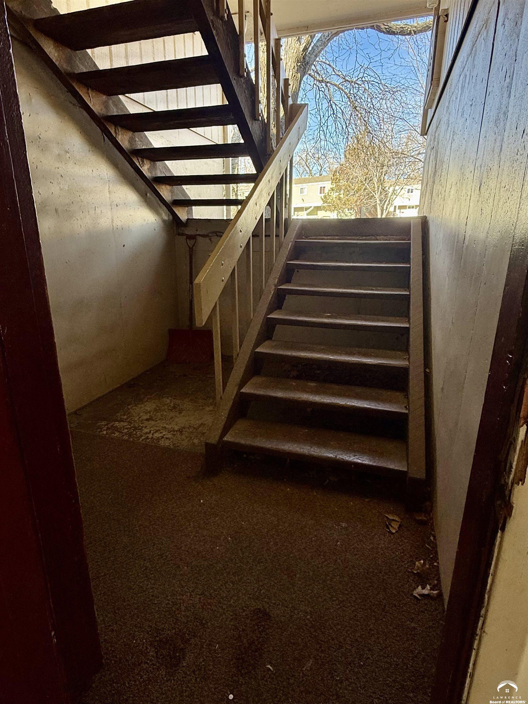 255 North Michigan Street, Unit 56 Lawrence, KS 66044 - Photo 3 of 26