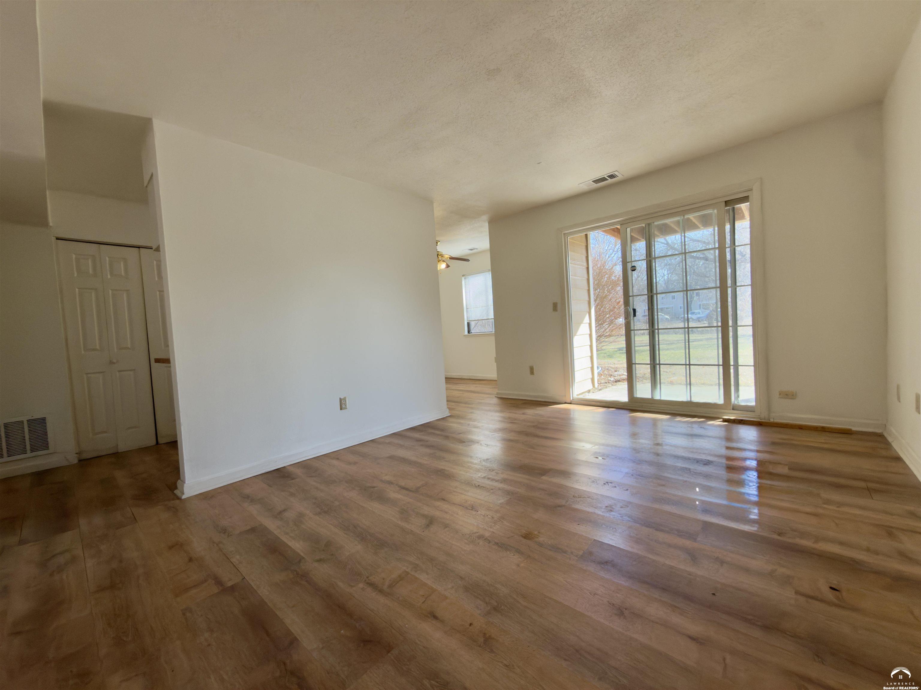 255 North Michigan Street, Unit 56 Lawrence, KS 66044 - Photo 7 of 26