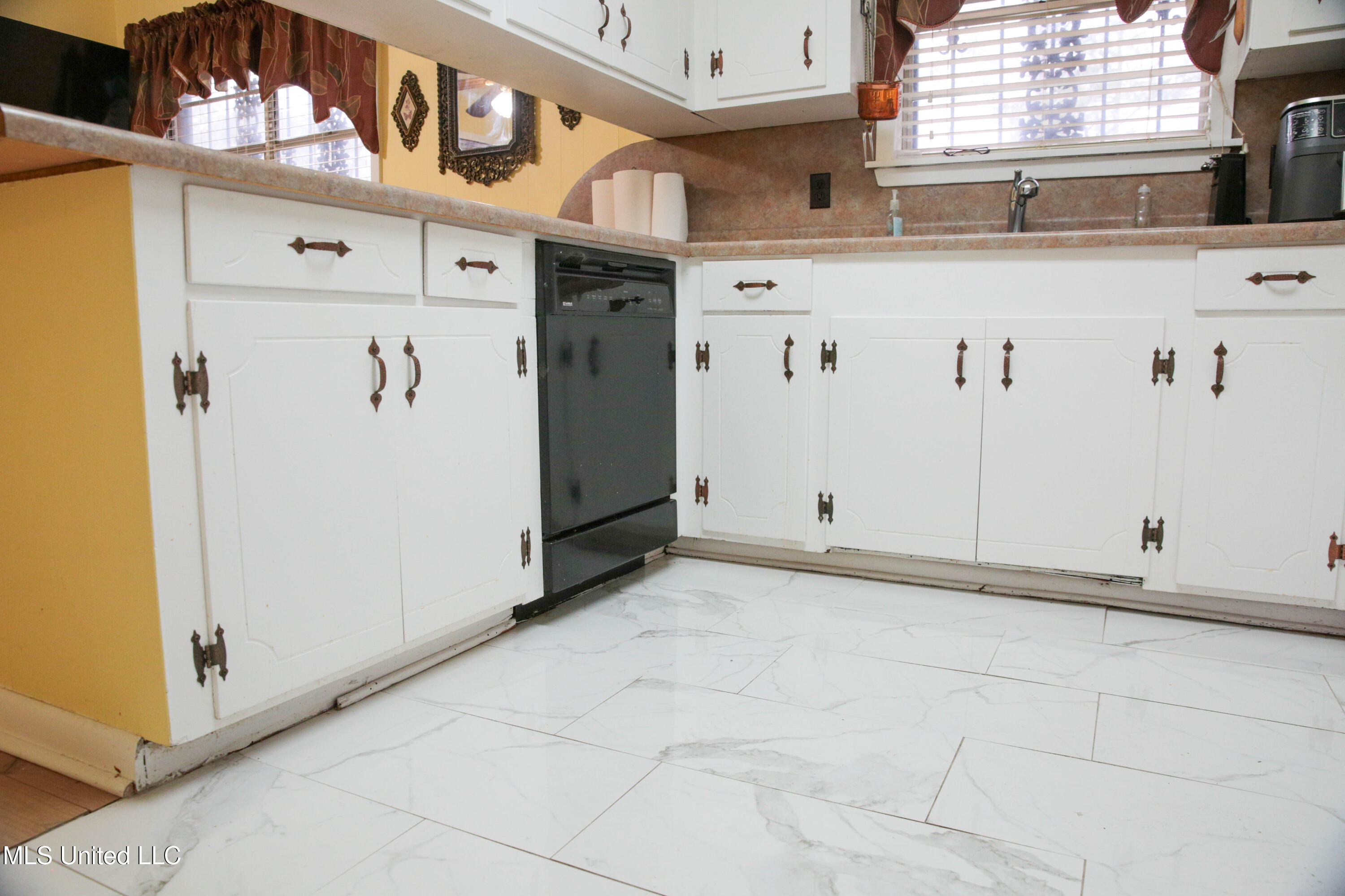 480 Universal Street McComb, MS 39648 - Photo 13 of 38 Sho-Off Photography-3879