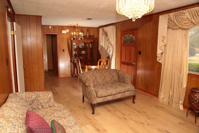 $179,000 | 480 Universal Street, McComb, MS 39648