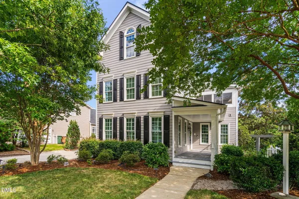 $949,500 | 122 Poplar Branch Lane, Cary, NC 27519