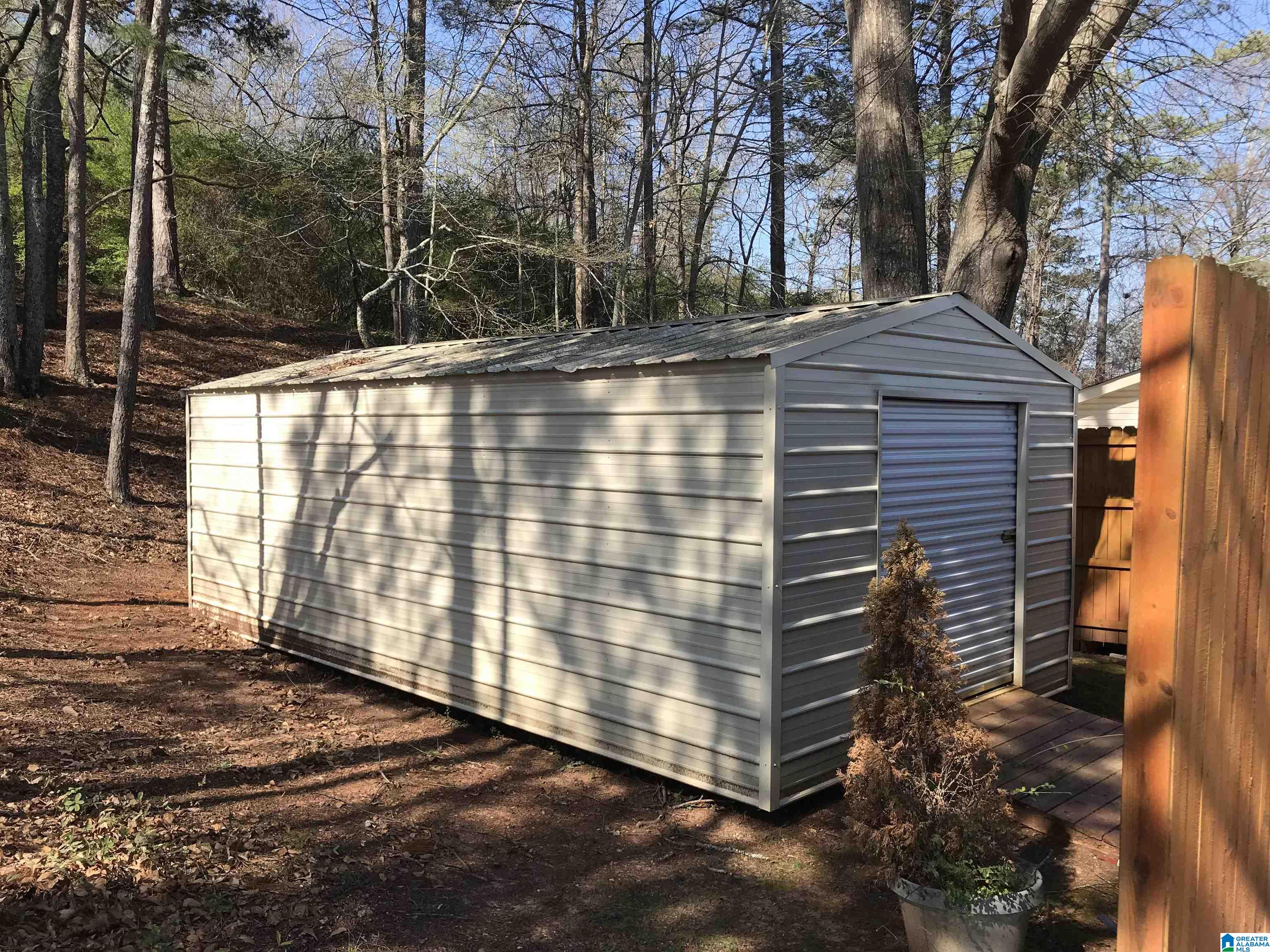 86 Wirans Road Anniston, AL 36205 - Photo 6 of 27