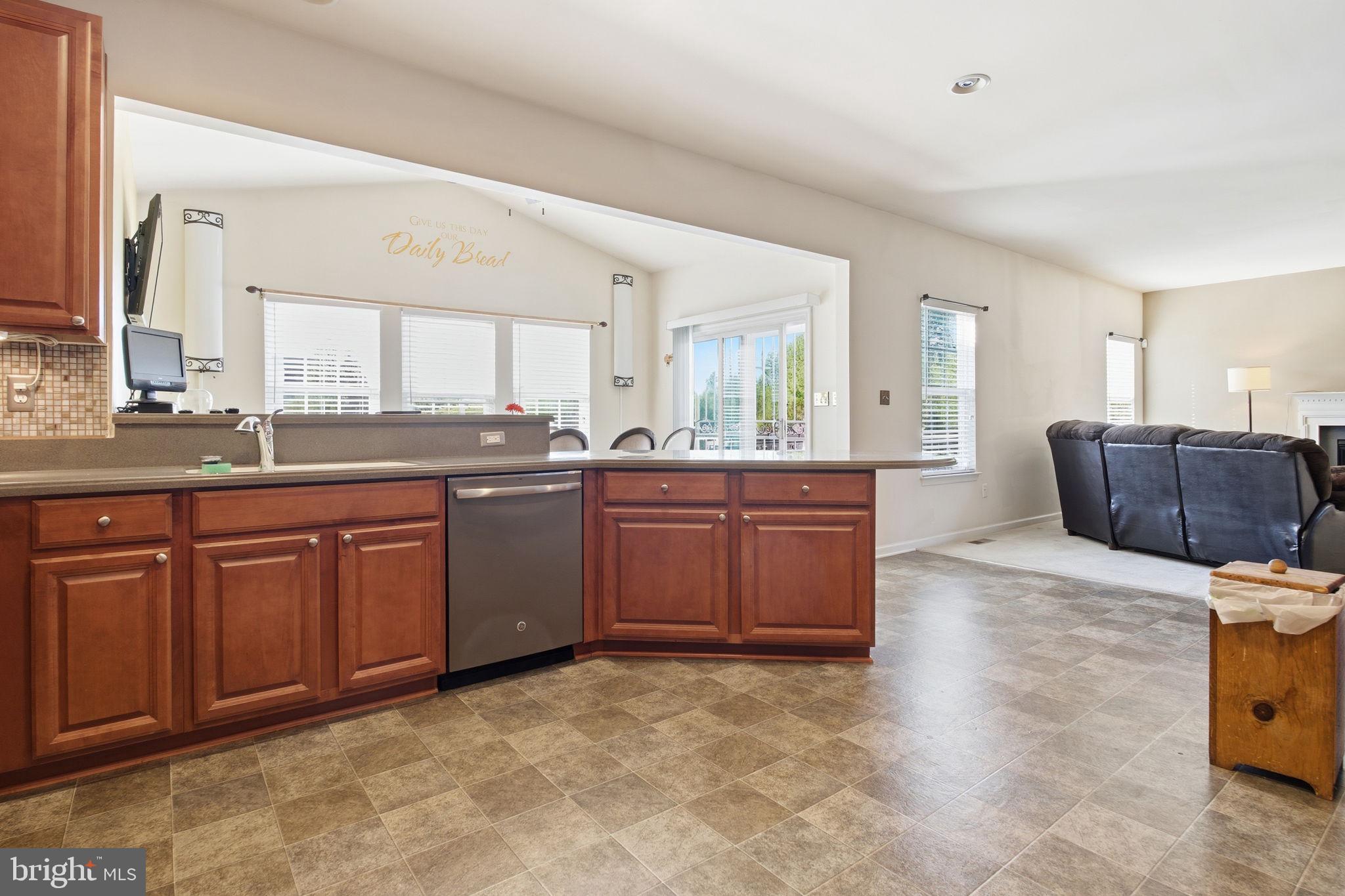 3212 Ridgeway Place Windsor Mill, MD 21244 - Photo 4 of 39