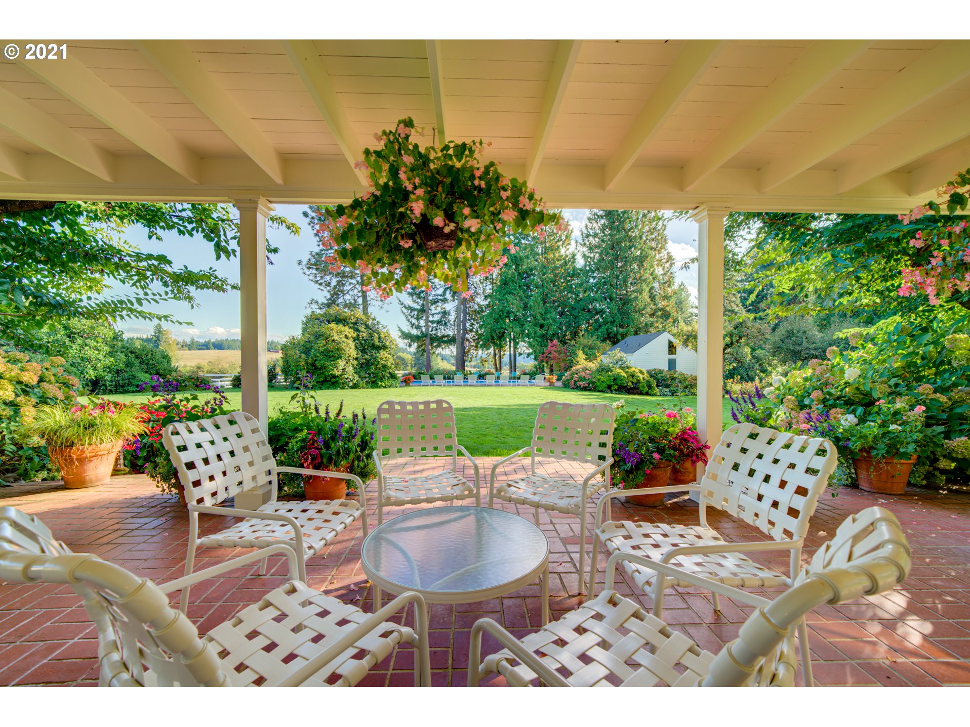 460 Bergis Road Lake Oswego, OR 97034 - Photo 7 of 27 Gallery Image 7