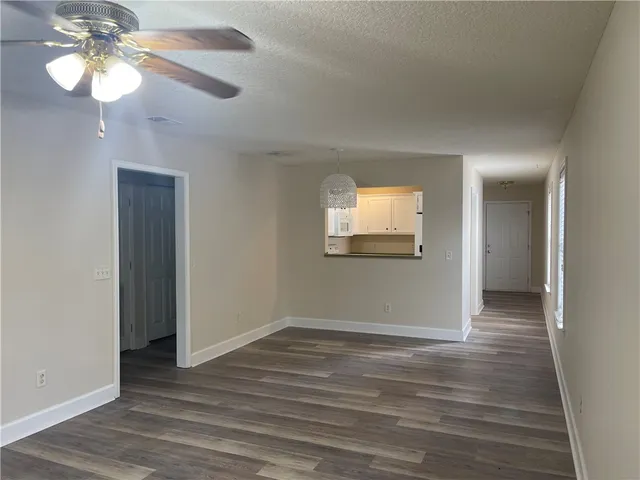 $1,500 | 106 Red Bud Court, Brunswick, GA 31520