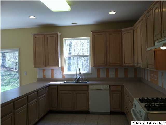 302 Wedgewood Road Morganville, NJ 07751 - Photo 8 of 22 Additional Photo
