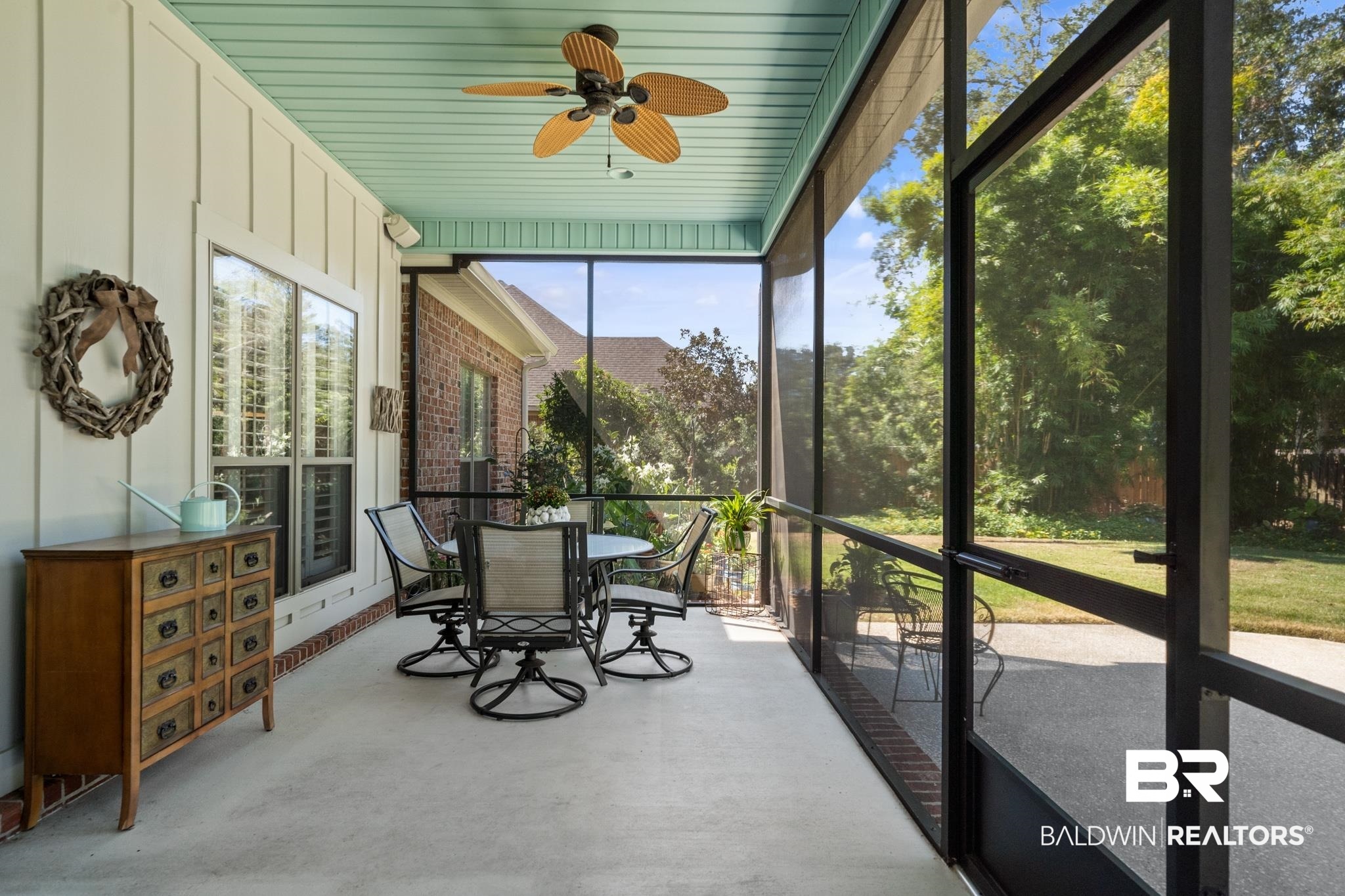 407 Rothley Avenue Fairhope, AL 36532 - Photo 29 of 33 Screened Porch View 2