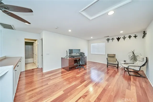 $1,100,000 | 28410 Agajanian Drive, Saugus, CA 91390