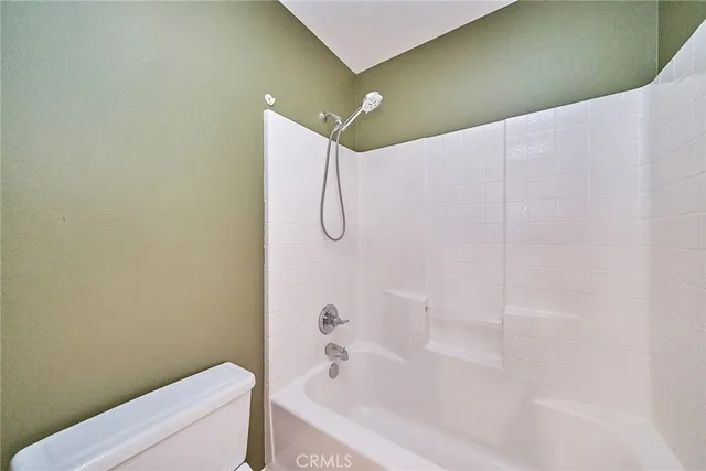 $1,100,000 | 28410 Agajanian Drive, Saugus, CA 91390