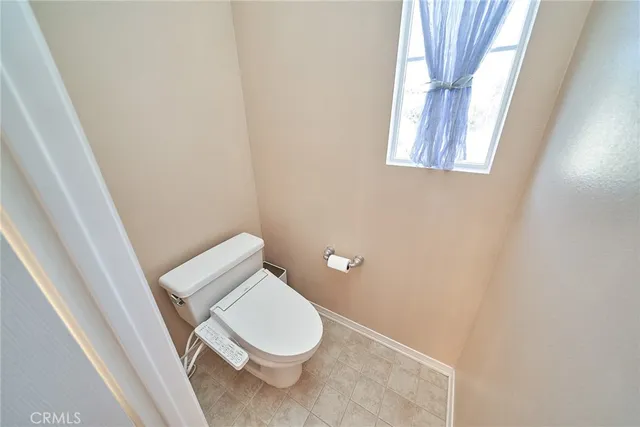 $1,100,000 | 28410 Agajanian Drive, Saugus, CA 91390