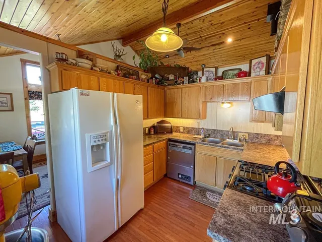 $1,900,000 | 4190 Highway 12, Kamiah, ID 83536