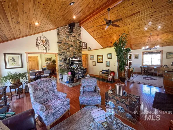 $1,900,000 | 4190 Highway 12, Kamiah, ID 83536