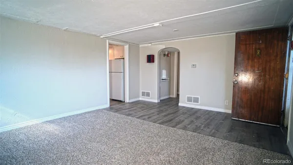 $2,995 | 1125 Dayton Street, Aurora, CO 80010