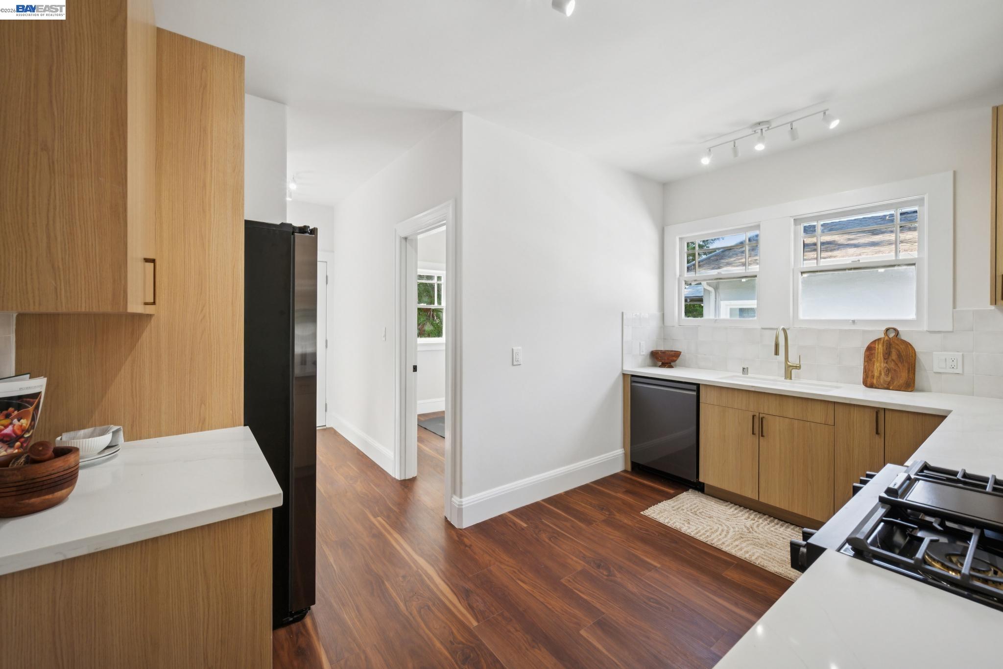 245 C Street San Rafael, CA 94901 - Photo 19 of 56