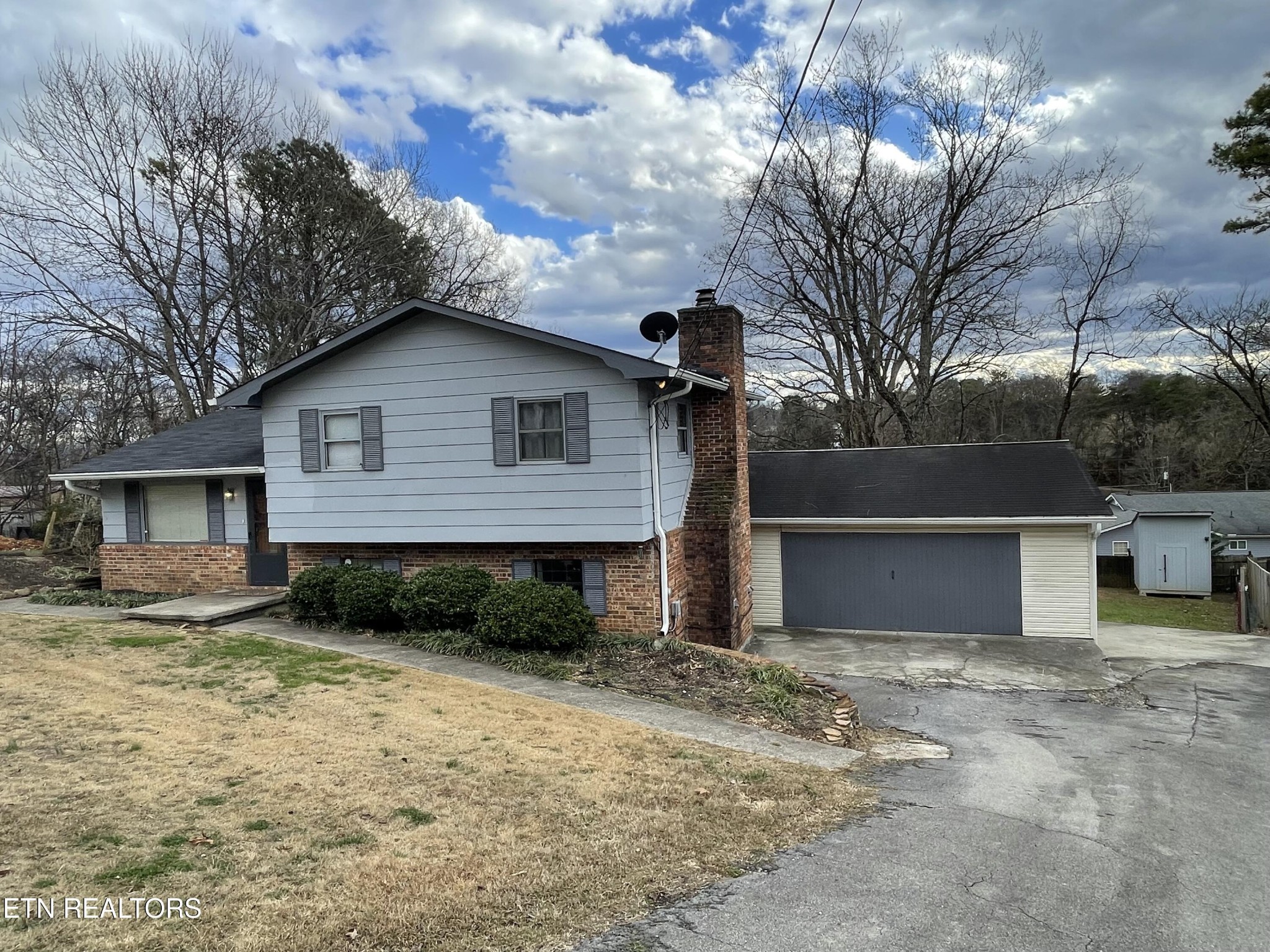 2038 Highland Road Maryville, TN 37801 - Photo 1 of 22 Gallery Image 1