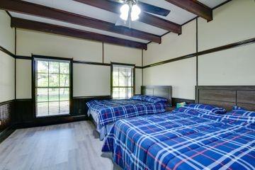 11470 Massey Road Pilot Point, TX 76258 - Photo 14 of 39