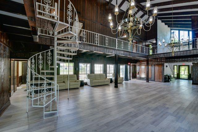 11470 Massey Road Pilot Point, TX 76258 - Photo 30 of 39