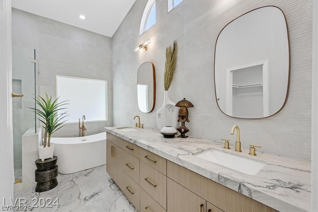 8 Barton Spring Circle Henderson, NV 89074 - Photo 11 of 32