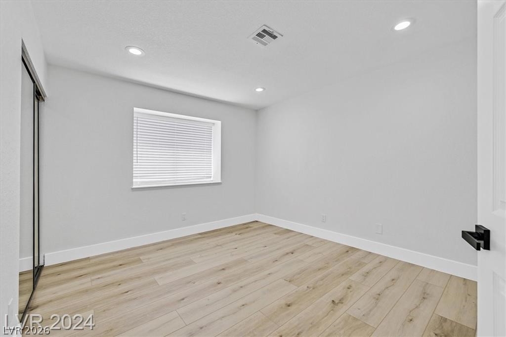 8 Barton Spring Circle Henderson, NV 89074 - Photo 17 of 32