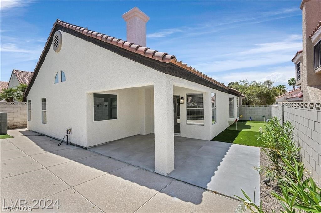 8 Barton Spring Circle Henderson, NV 89074 - Photo 27 of 32