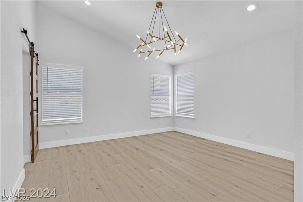 8 Barton Spring Circle Henderson, NV 89074 - Photo 9 of 32