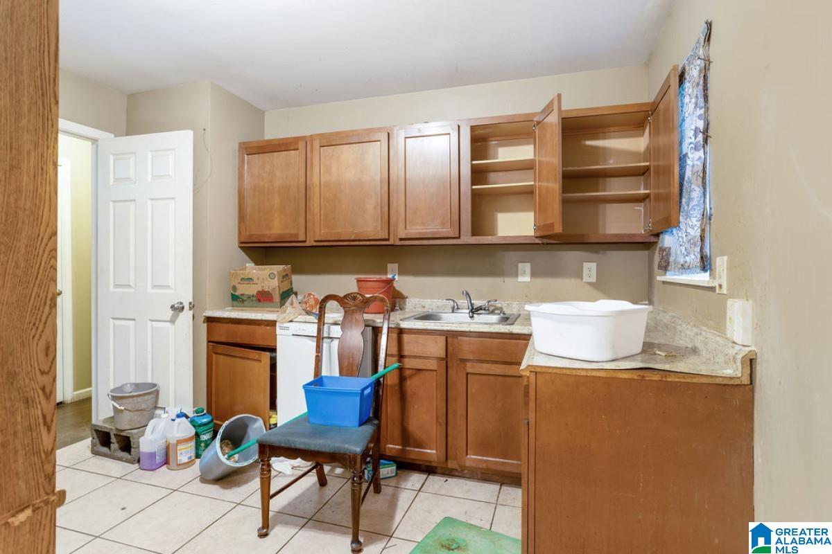 5403 Wesley Drive Midfield, AL 35228 - Photo 15 of 21