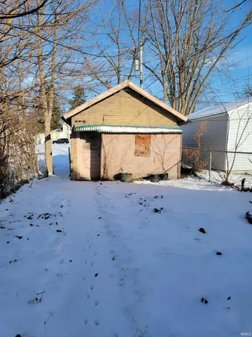 $95,000 | 636 West Creighton Avenue, Fort Wayne, IN 46807