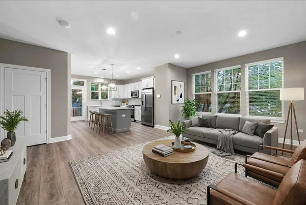 $409,900 | 128 East Main Street, Cary, IL 60013