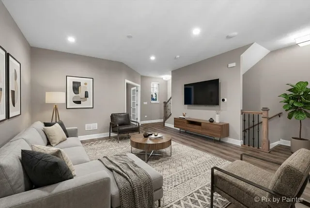 $409,900 | 128 East Main Street, Cary, IL 60013