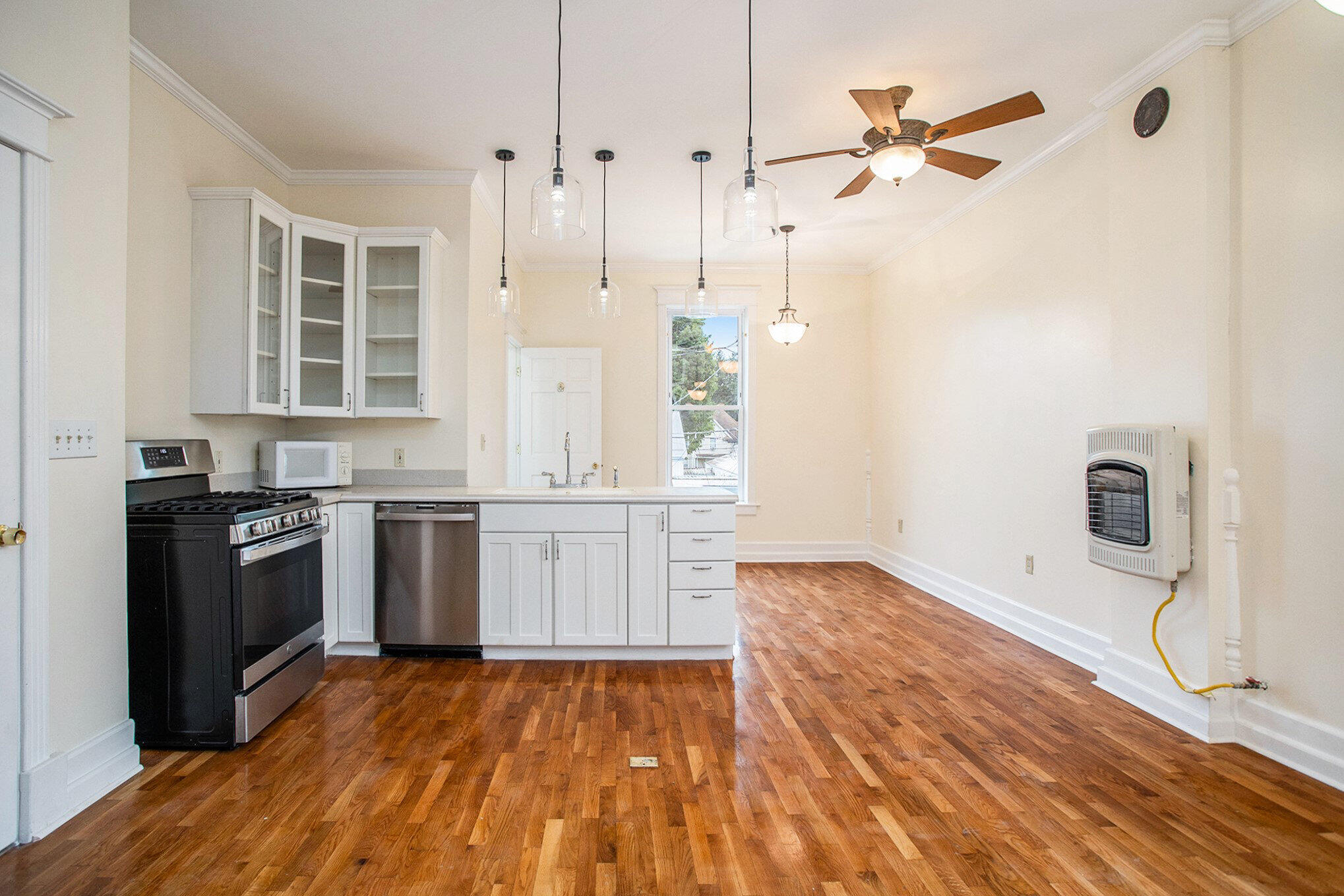 207 North Main Street Tekonsha, MI 49092 - Photo 10 of 27 012_file_552