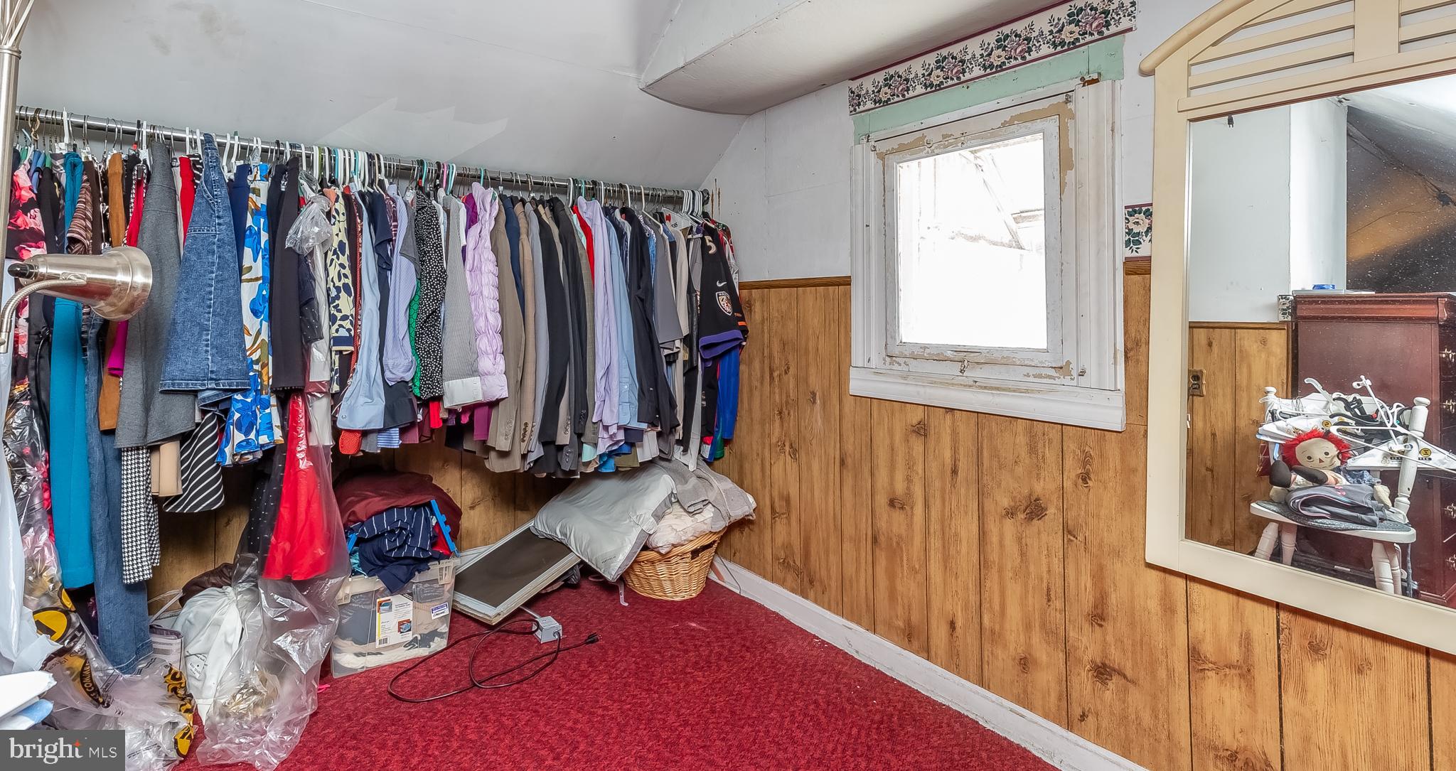7006 Dunbar Road Baltimore, MD 21222 - Photo 14 of 33 BDRM 1 DRESSING/CLOSET AREA (UPPER LVL)