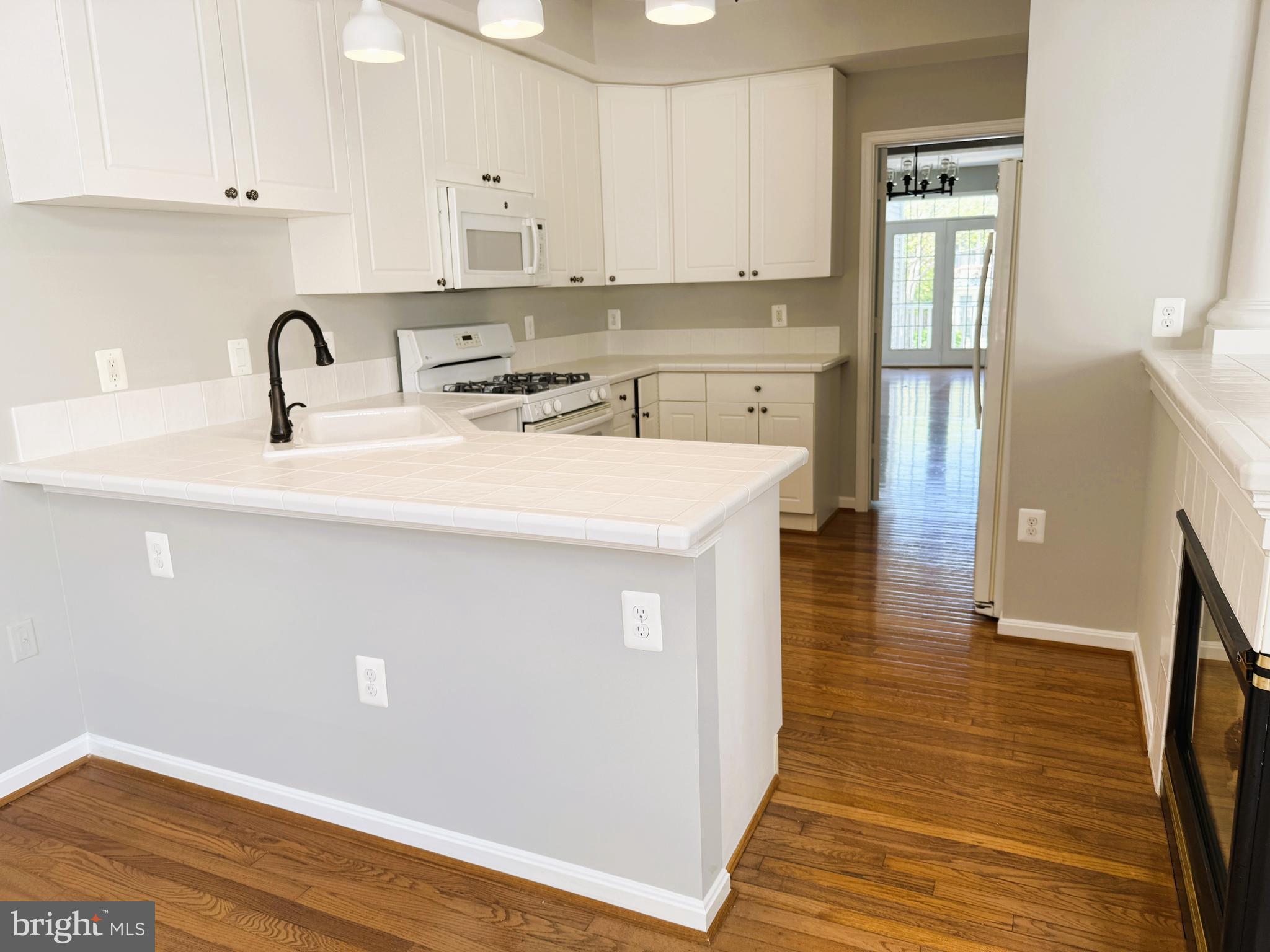 2211 Bear Den Road Frederick, MD 21701 - Photo 15 of 38 Kitchen