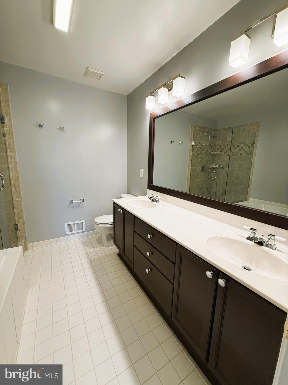 2211 Bear Den Road Frederick, MD 21701 - Photo 22 of 38 Primary Bath