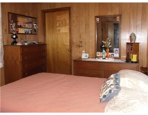 68 Gold Mine Road Glocester, RI 02814 - Photo 5 of 7 Bedroom.