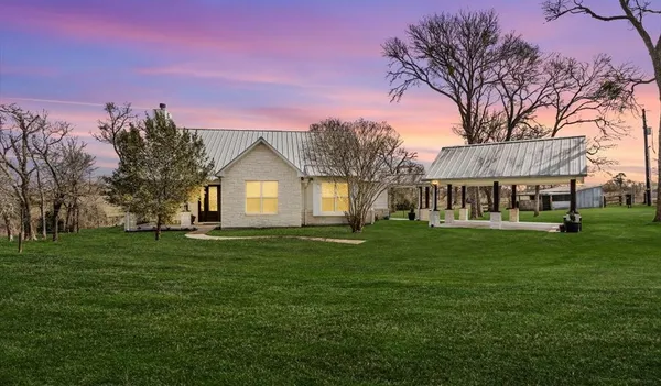 $775,000 | 1127 County Road 241, Anderson, TX 77830