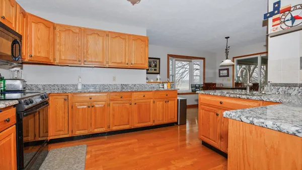 $499,000 | 2838 St Andrews Court, El Paso, IL 61738