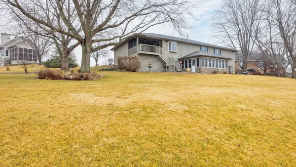 $499,000 | 2838 St Andrews Court, El Paso, IL 61738